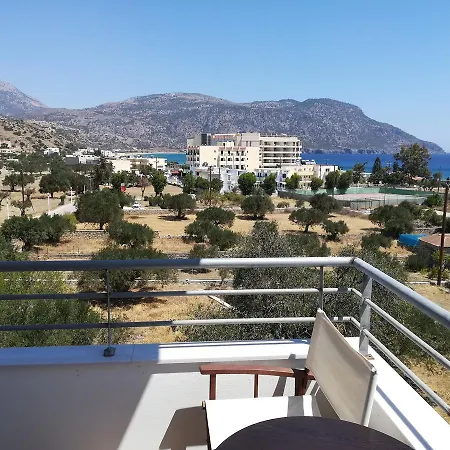 Ladis Aparthotel Karpathos Town (Pigadia)