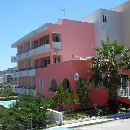 Ladis Apart Otel Kerpe