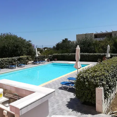 Ladis Apartahotel