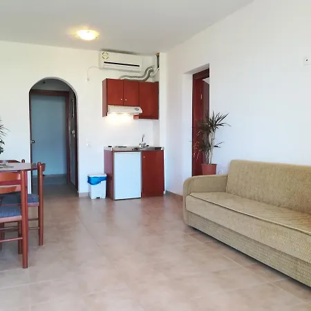Ladis Apartahotel