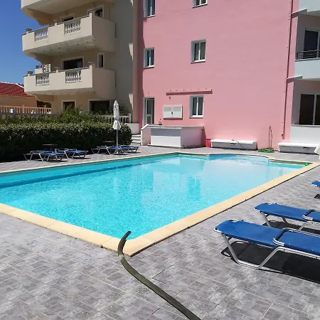 Apart Otel Ladis *